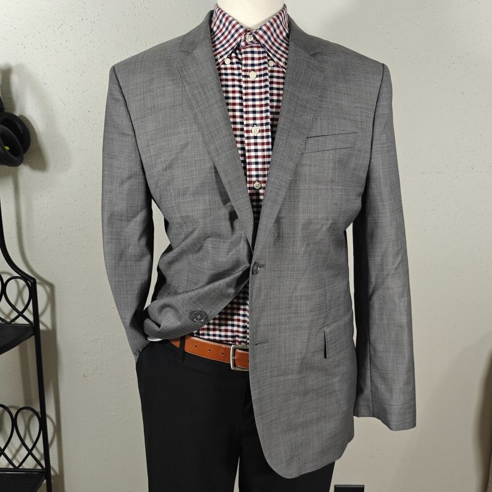 Express Men's Sport Coat Blazer Two Button Gray Shark Skin Wool‎ Blend 42R